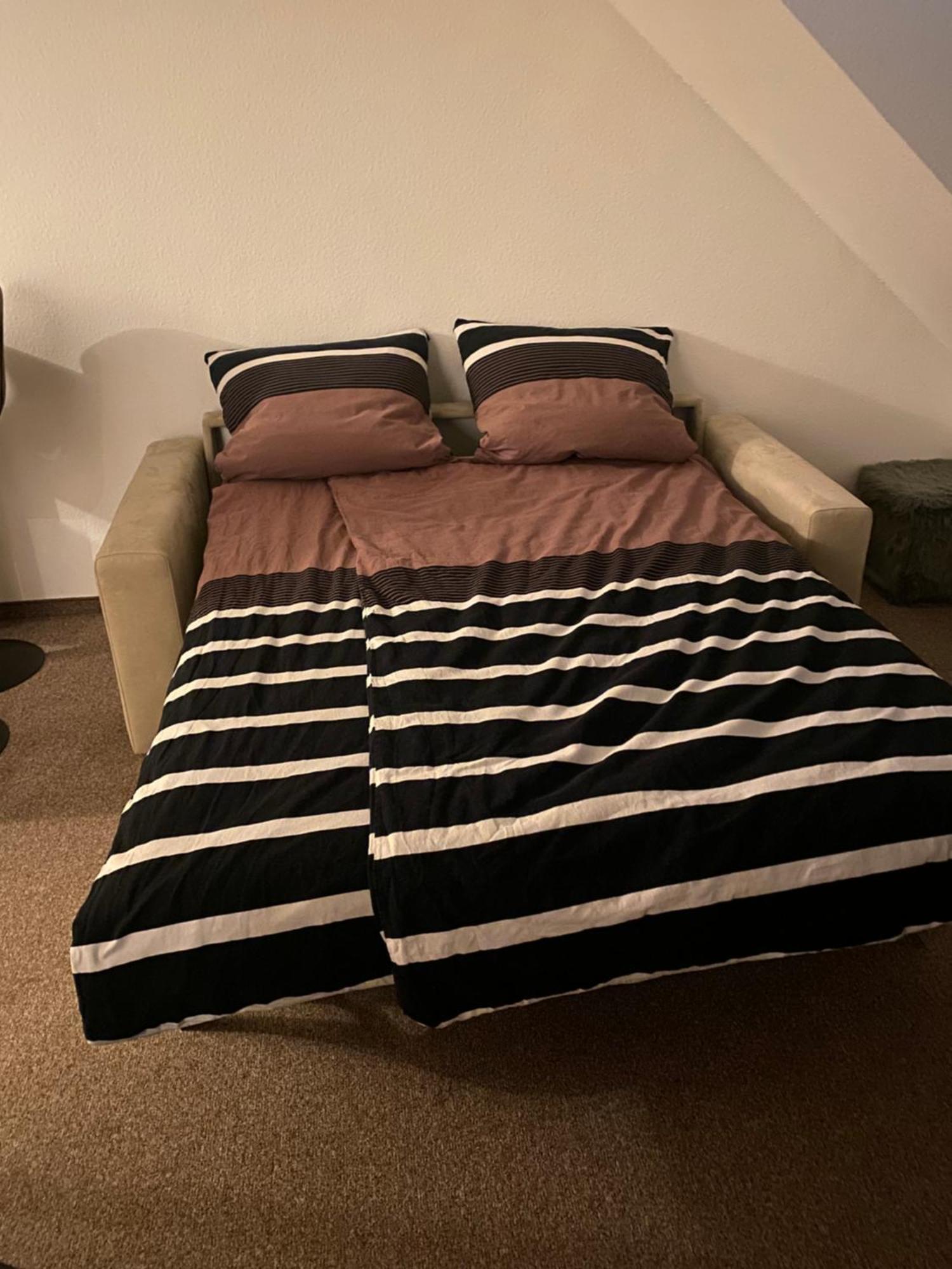 Gut Und Guenstig In - Zentrumsnah - Inkl Fahrraeder & Netflix Apartment *